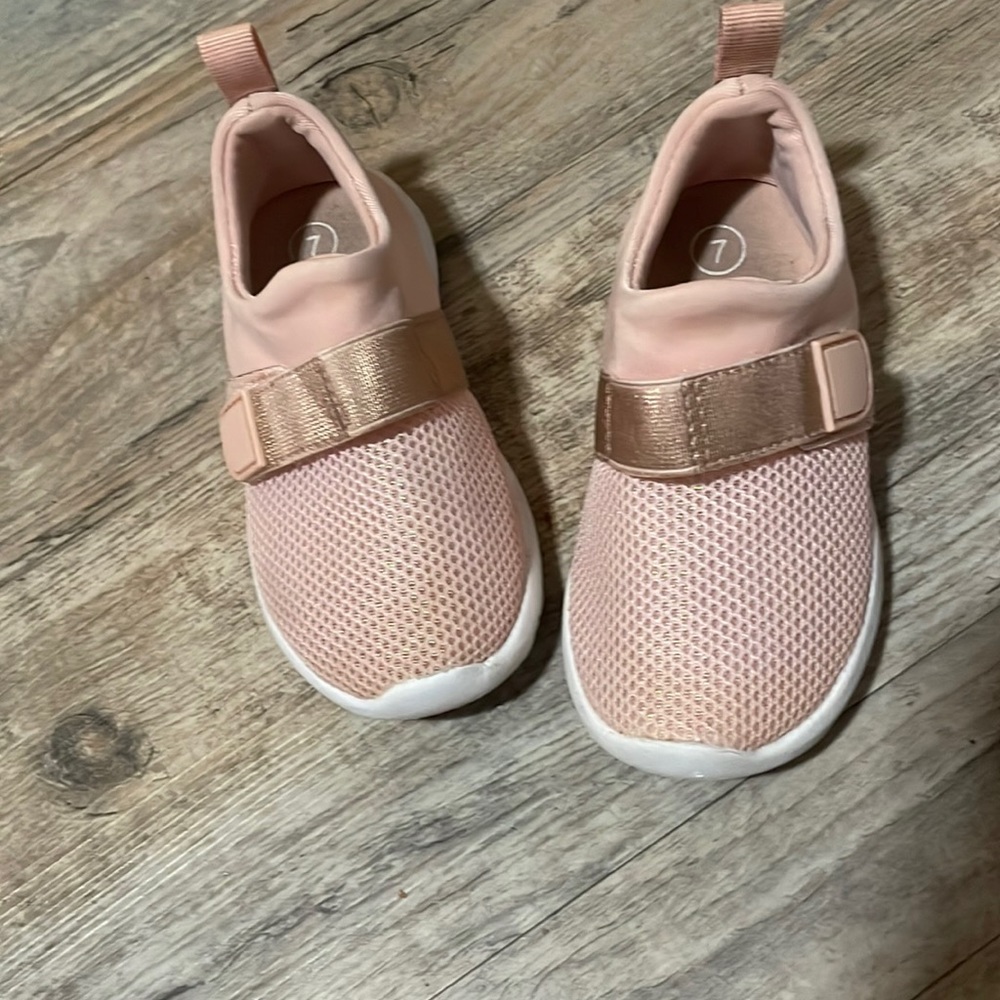 Water shoes